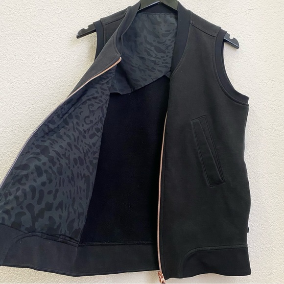 LULULEMON Black Departure Vest - Picture 5 of 13